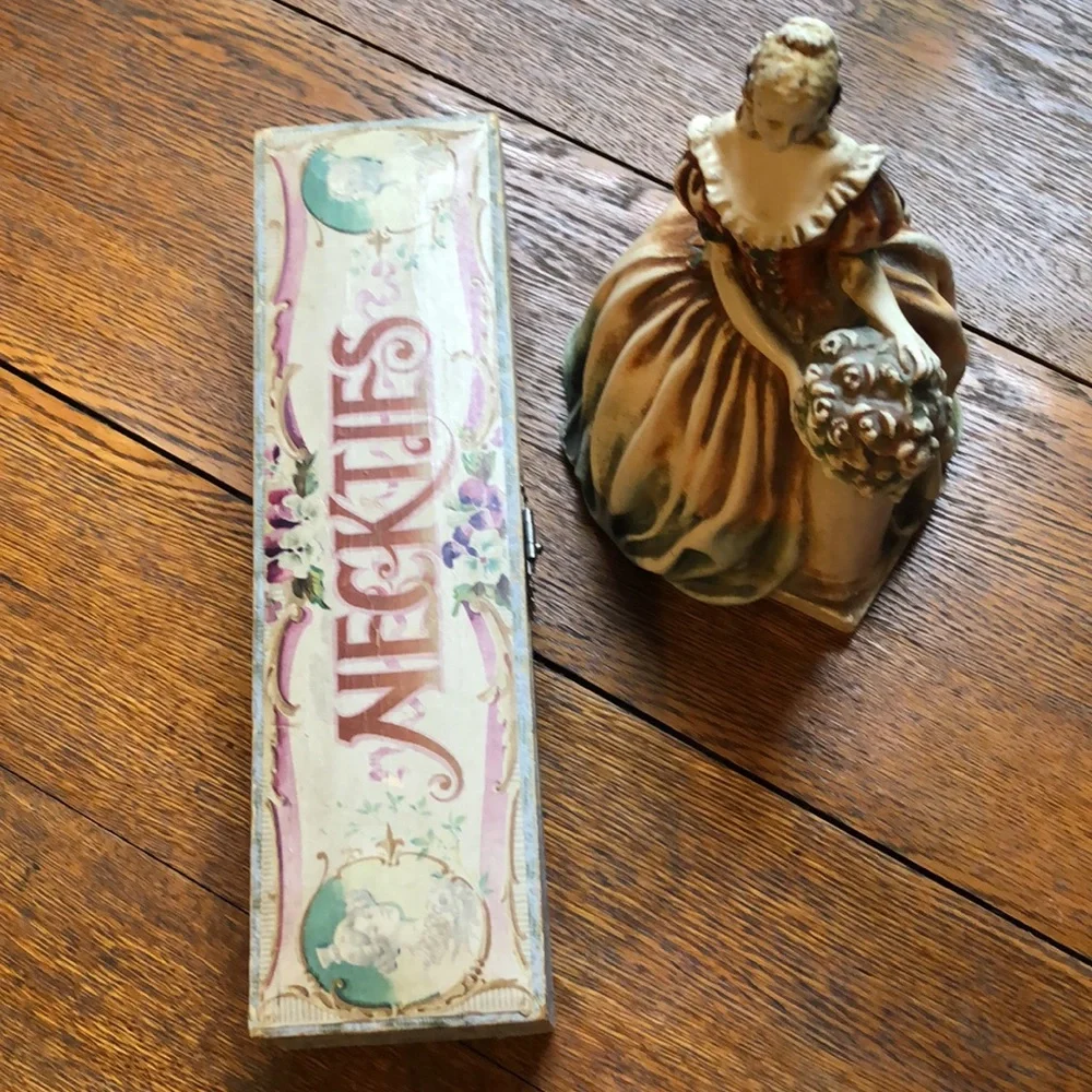 Vintage Wooden Necktie Box Art Deco